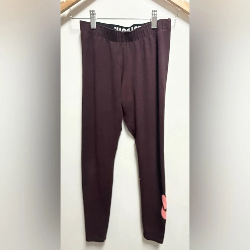 Nike Women's Leggings in Dark Burgundy Size S